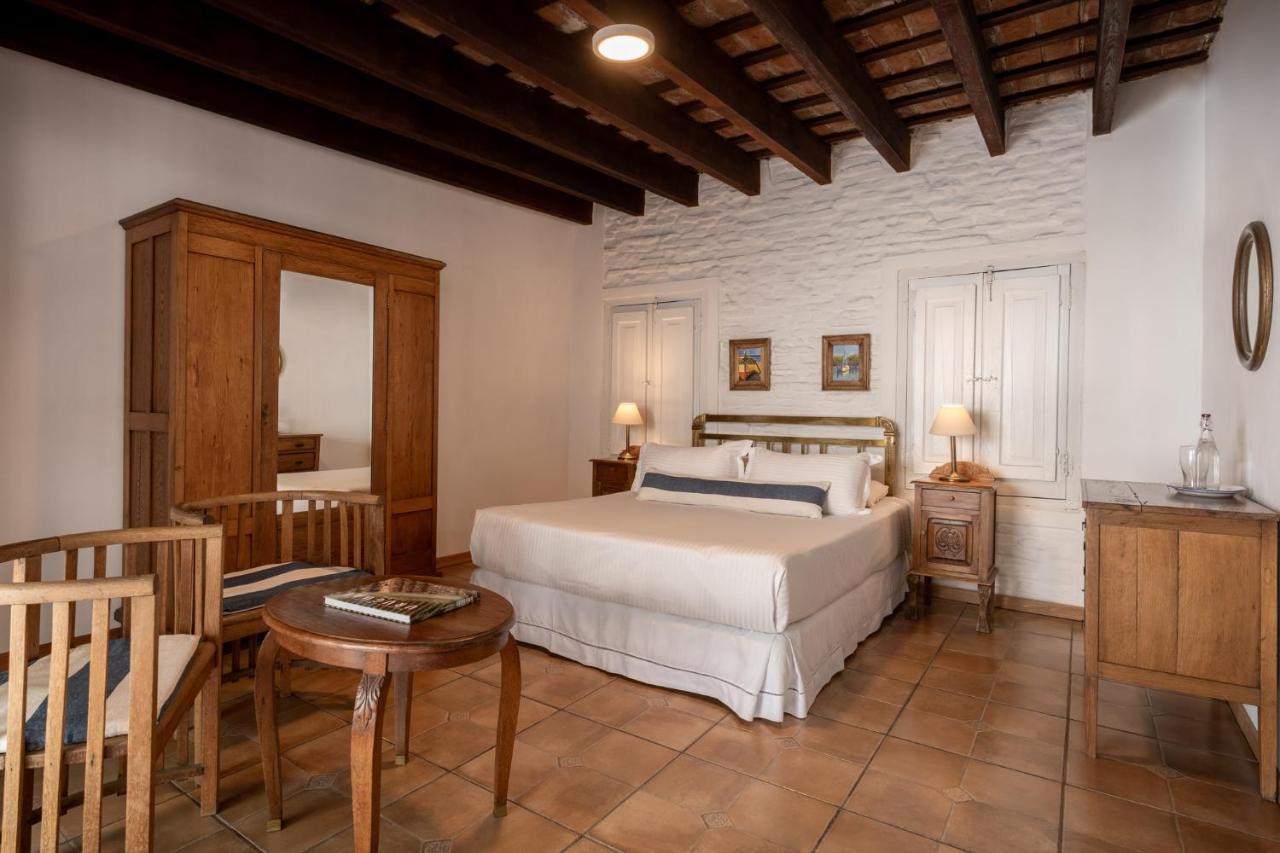 Posada Manuel Lobo Colonia del Sacramento Esterno foto