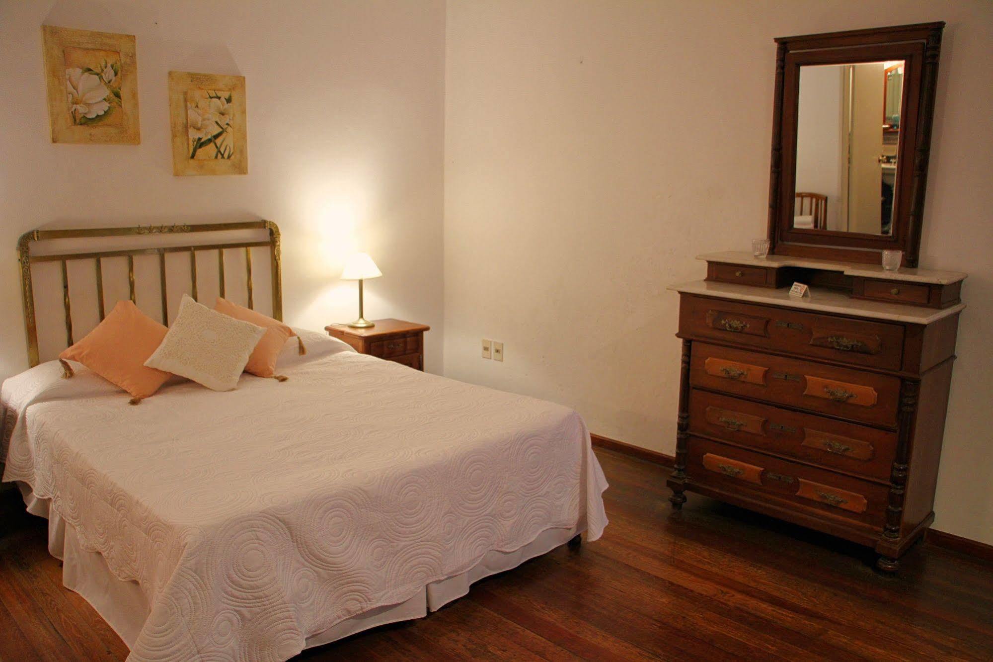 Posada Manuel Lobo Colonia del Sacramento Esterno foto